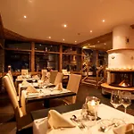 Quellenhof Unique Hotell *